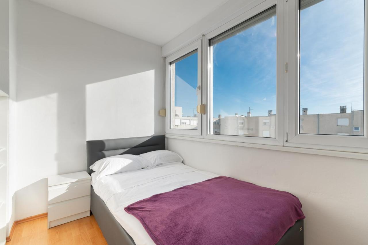 Murata Apartament Zara Esterno foto
