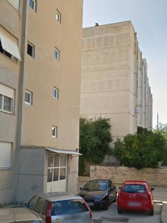 Murata Apartament Zara Esterno foto